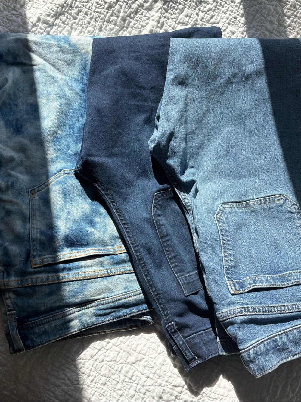Bundle of 3 Women's Designer & Retro Flare Jeans - Gap & Pilcro (Sizes 28-30)⁠